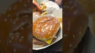 Киндз Комбо  . Вкусно и Точка.. Маша и Медведь