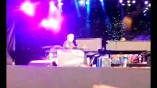 Elton John - Daniel / Rocket Man - The Palace Square, St. Petersburg 06 Jul 2007