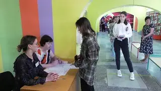 Выпускники сдают единый государственный экзамен