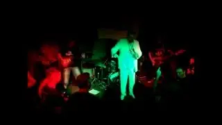 PERO DEFFORMERO - KAUBOJ IZ BOSNE (LIVE @ ZOMBI)