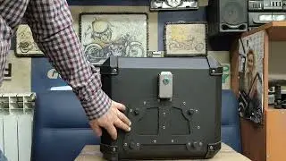 Центральный кофр 49литров.