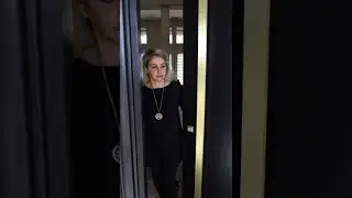 AMAZON WORKERS BE LIKE 