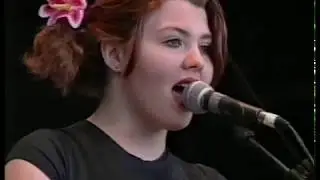 Kenickie - Stay In The Sun (Glastonbury 1998)