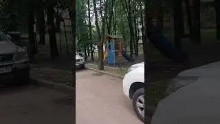 Необычные идеи в самом обычном, московском дворе.