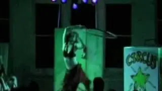 Hooping at Dreadful Playthings show