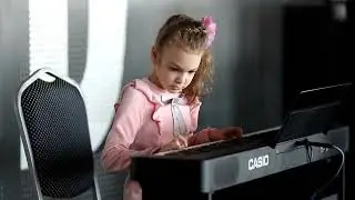 Авакова София