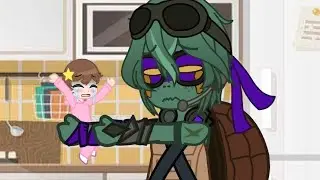 Donnie babysitting (tmnt)