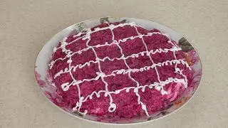 Очень вкусный, очень сытный салат по простому рецепту.