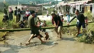 lomba gebuk bantal lucu