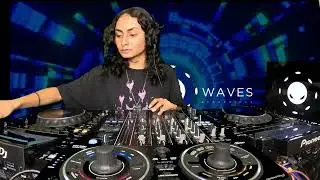 Mantra @ Wicked Waves Studio