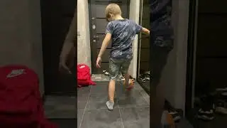 Учу вас делать футбольные трюки мечом⚽️⚽️⚽️