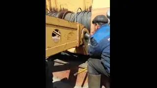 Монтаж основания стрелы гусеничного крана ДЭК-251