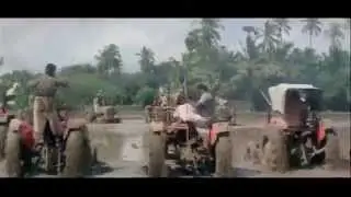 Индийский Чак Норрис!!!-Наркомания погоня на тракторах!!!0_о