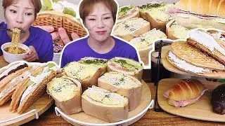 오늘은 후식으로 뿌시는날~! 샌드위치, 와플,소금빵 먹방🥐🥪40904/Mukbang, eating show