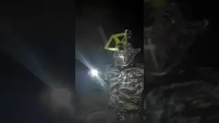 Папаян с корзиной на голове