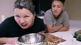 Санек полез на дерево/Домашний пирог. Как мы снимаем видео на ютуб/ КЛУБНИКА В МАРТЕ