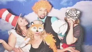 Atlanta Marriott Marquis PhotoBooth - Delta Velvet - RobotBooth