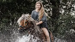 She is so lovely horse rider | Girl horse riding | Jeannezoearber 🏇🐎