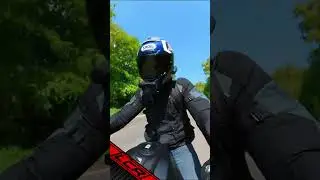 KTM 1390 Superduke vs BMW M1000R
