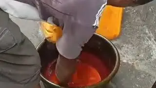  how people manipulate red oils 