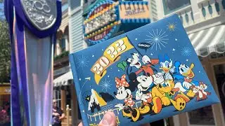 The Disney Magic Autograph Book by Michael O'Brien