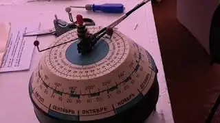 Отремонтировал модель солнечной системы, которая много лет валялась в лаборатории физики в школе.
