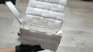 Сумка вечерняя женская белая