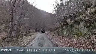 Село Чавдар - хижа/ връх Сакарджа - връх Лисец - връх Братия - хижа Братия - село Чавдар