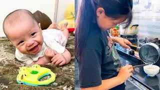 Quynh helped her mom feed baby Kim porridge for the first time