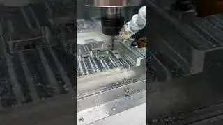 Резьбу вручную сам делай - у меня есть чпу😝