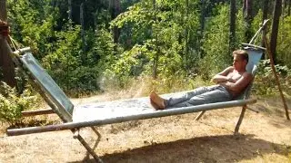 Forest-bed – lounger from sacks and poles