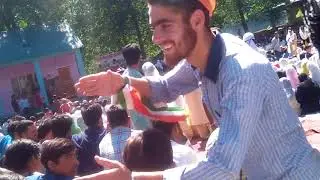 Hum ko abhi bharat ki taqdeer banani hai //by a little girl// Hss Kilhotran bhalessa