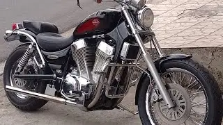Um giro em baixa velocidade com a bruta na cidade.