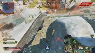 Stomping two teams in a row (Apex Legends)