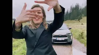 Fashion shoot: Anna Luxová ft. Yaris Cross