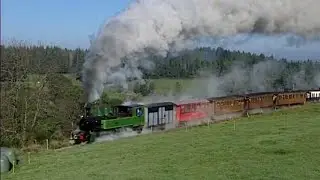 Velay Vivarais - Renaissance d'un train de Montagne  -  La Regordane - 2002