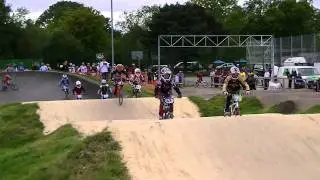 9-10 girls manchester bmx racing 2011.MTS