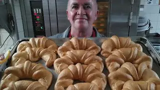 Pan Español               Cuernos🥐🥐🥐