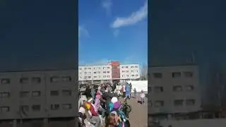 Милана Садилова поет на Дне Победы 9 Мая 2022 г