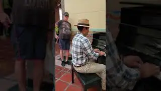 John Lennon - Imagine ( Piano cover by Paul Son at Union Station Los Angeles)