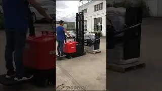 CDD-II-1000 - эл.тележка с кантователем для тюков г/п 1000кг