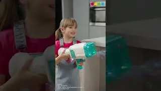 Будьте осторожны — вас может накрыть вихрь из мыльных пузыре. Игрушки Attivio в Детском мире.