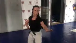 Самооборона с ножом для женщин