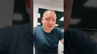 Обслуга россиян Ольга Питкевич радуется нарушению границы Латвии со стороны россии. российская «6»