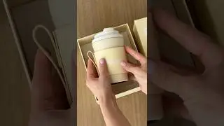 JACQUEMUS unboxing 🧈🍨🍿 #buttercolor #unboxing #unboxingvideo #jacquemus #jacqumemuslemug #asmr