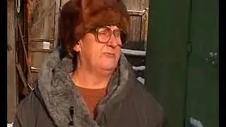 Минут пять десять пятого четыре пять десять пятого 