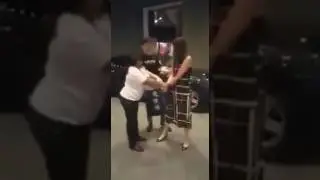 Woman fights with taxi driver, security guard in Singapore