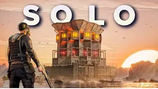 I Survived in a SOLO OCEAN ROCK BASE in Rust..