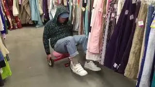 val yoo vil äj