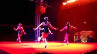 Hermosas bailarinas en el Circo de Edwin Sierra en SJM